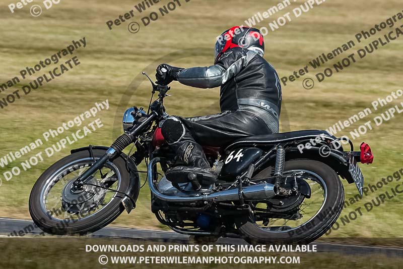 cadwell park;cadwell park photographs;cadwell trackday photographs;enduro digital images;event digital images;eventdigitalimages;peter wileman photography;racing digital images;trackday digital images;trackday photos